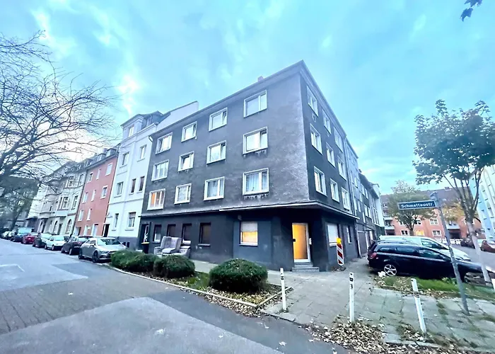 Grosse 80Qm 3 Zimmer Wohnung, Nahe Messe & Klinikum, 2X 55\
