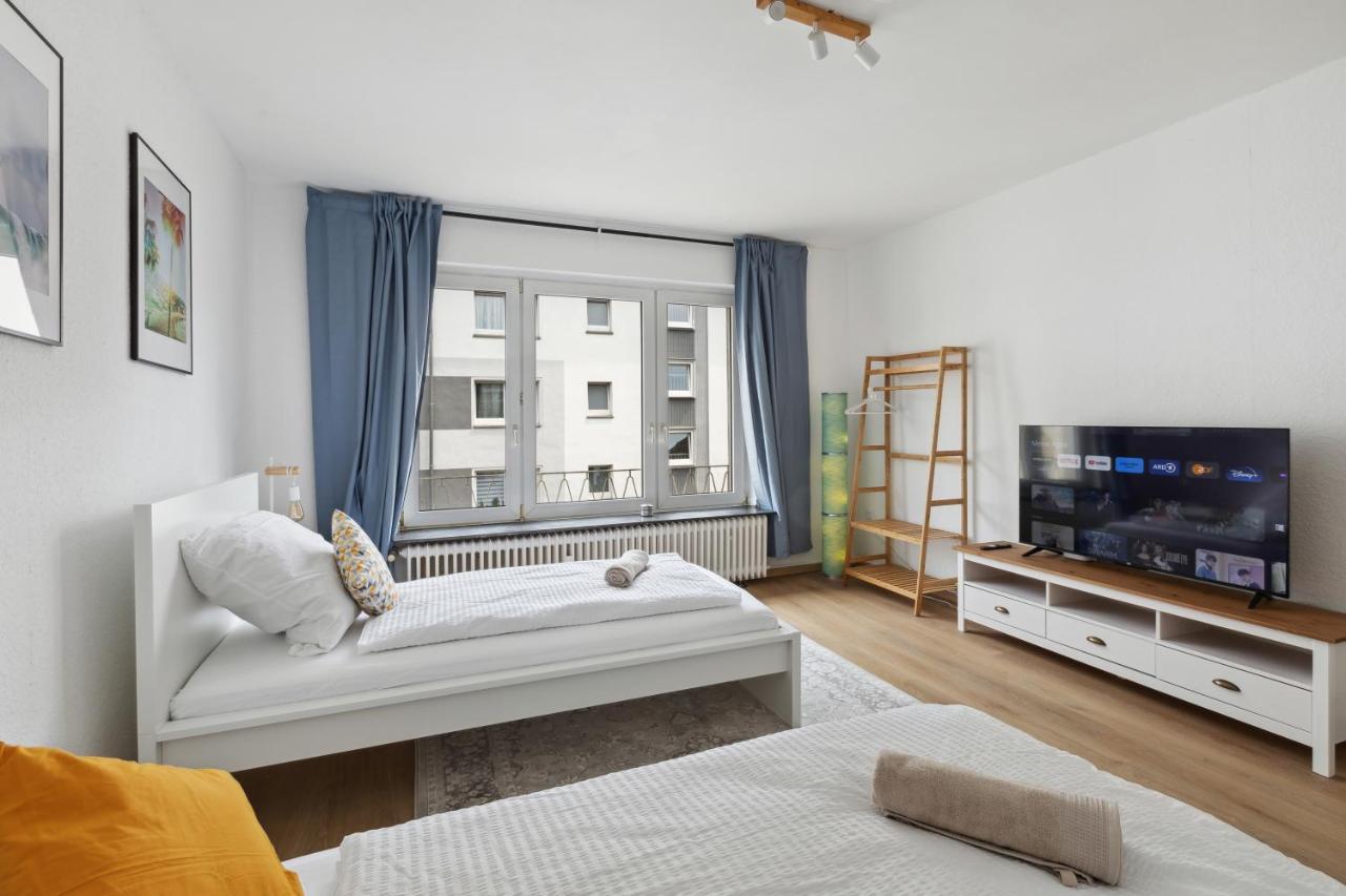 Apartment Grosse 80qm 3 Wohnung, Nahe Messe & Klinikum, 2x 55