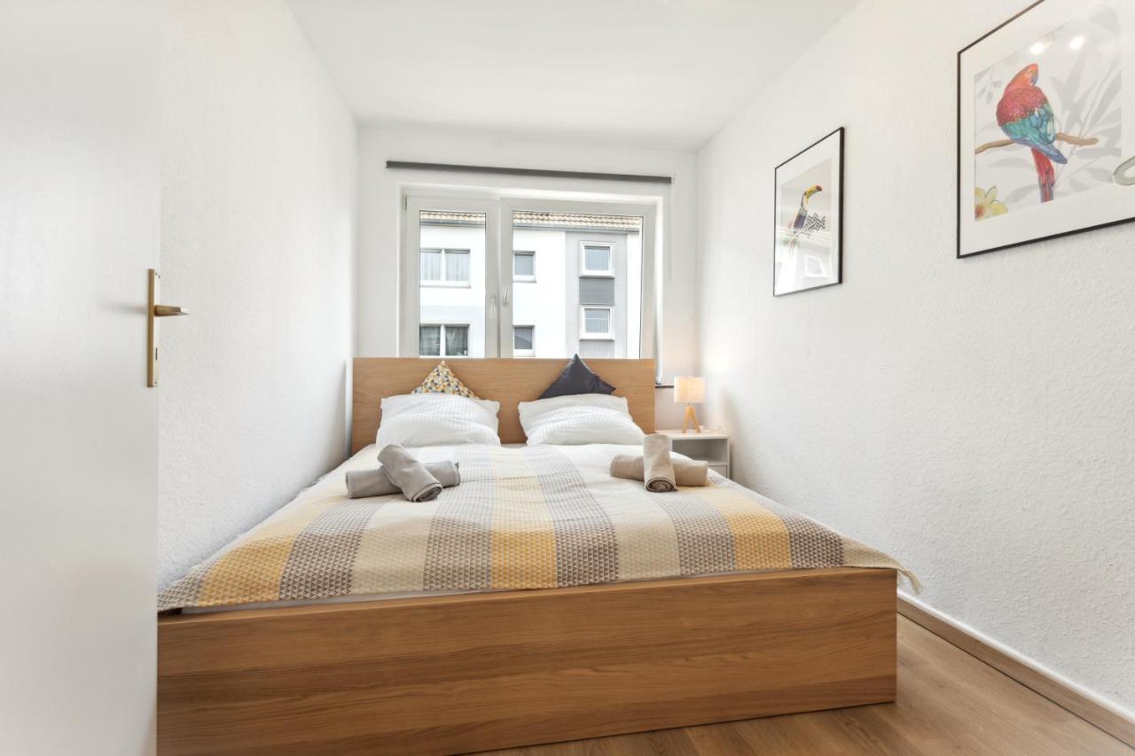 Grosse 80qm 3 Wohnung, Nahe Messe & Klinikum, 2x 55