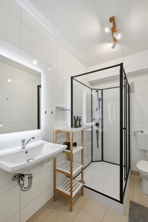 Apartment Grosse 80qm 3 Wohnung, Nahe Messe & Klinikum, 2x 55