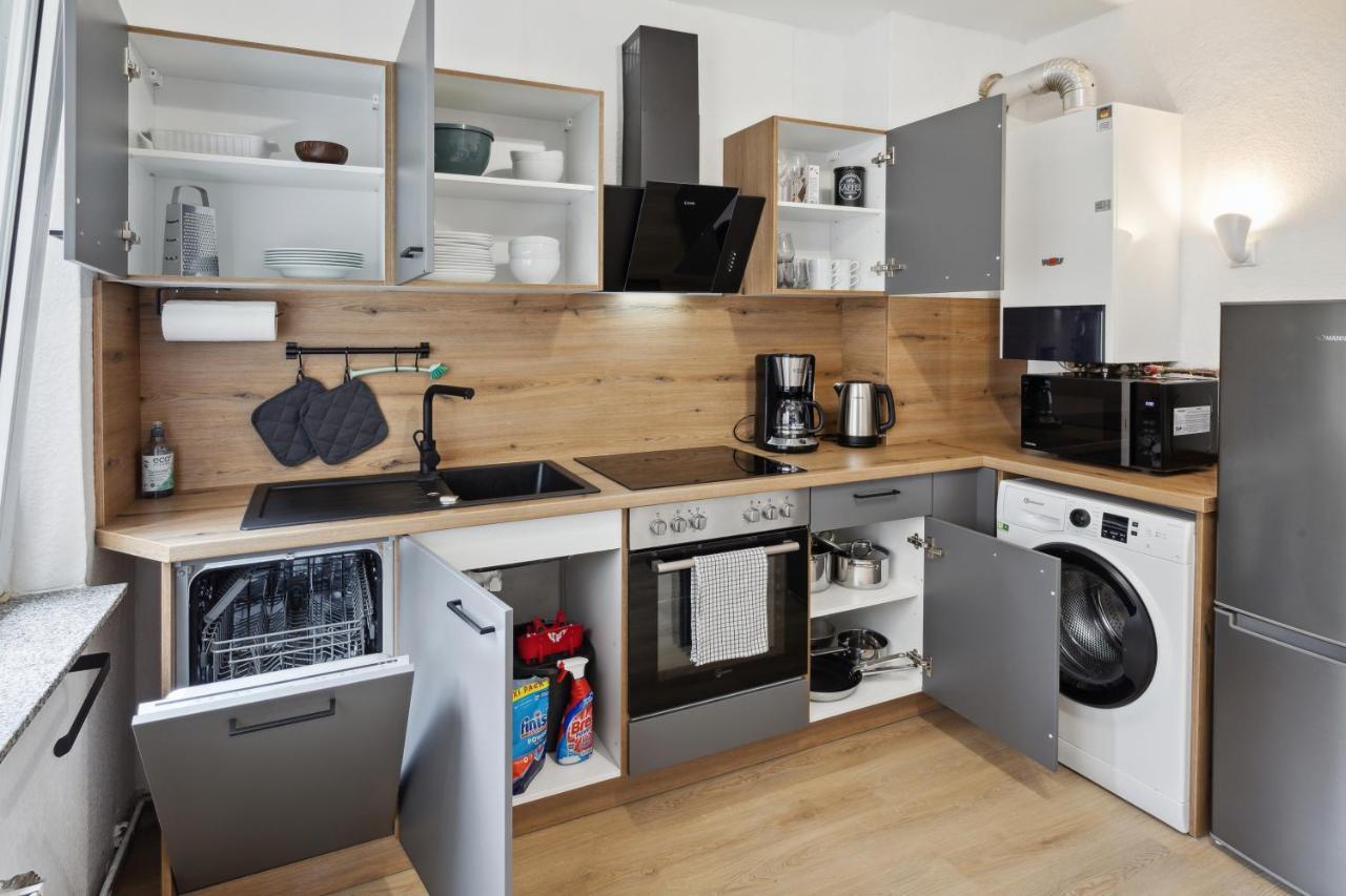 Apartment Grosse 80qm 3 Wohnung, Nahe Messe & Klinikum, 2x 55